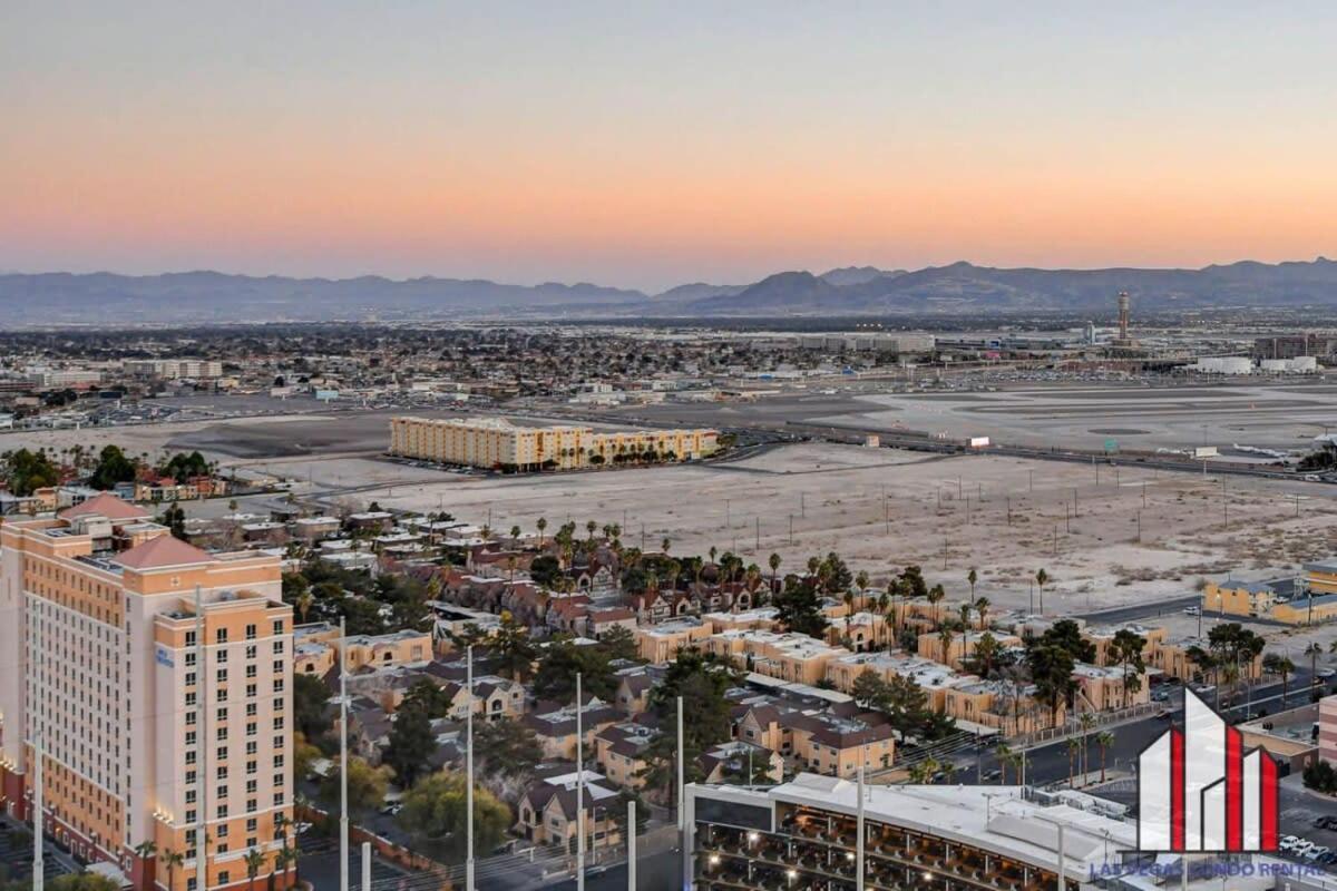 Mgm Signature-28-814 1br 2ba F1 Pits View Balcony Сasa de vacaciones Las Vegas